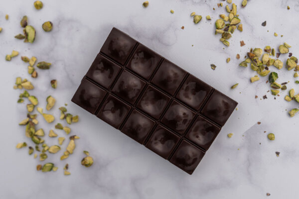 Chocolate Oscuro Peruano 55% con Pistachos Naturales - Imagen 2